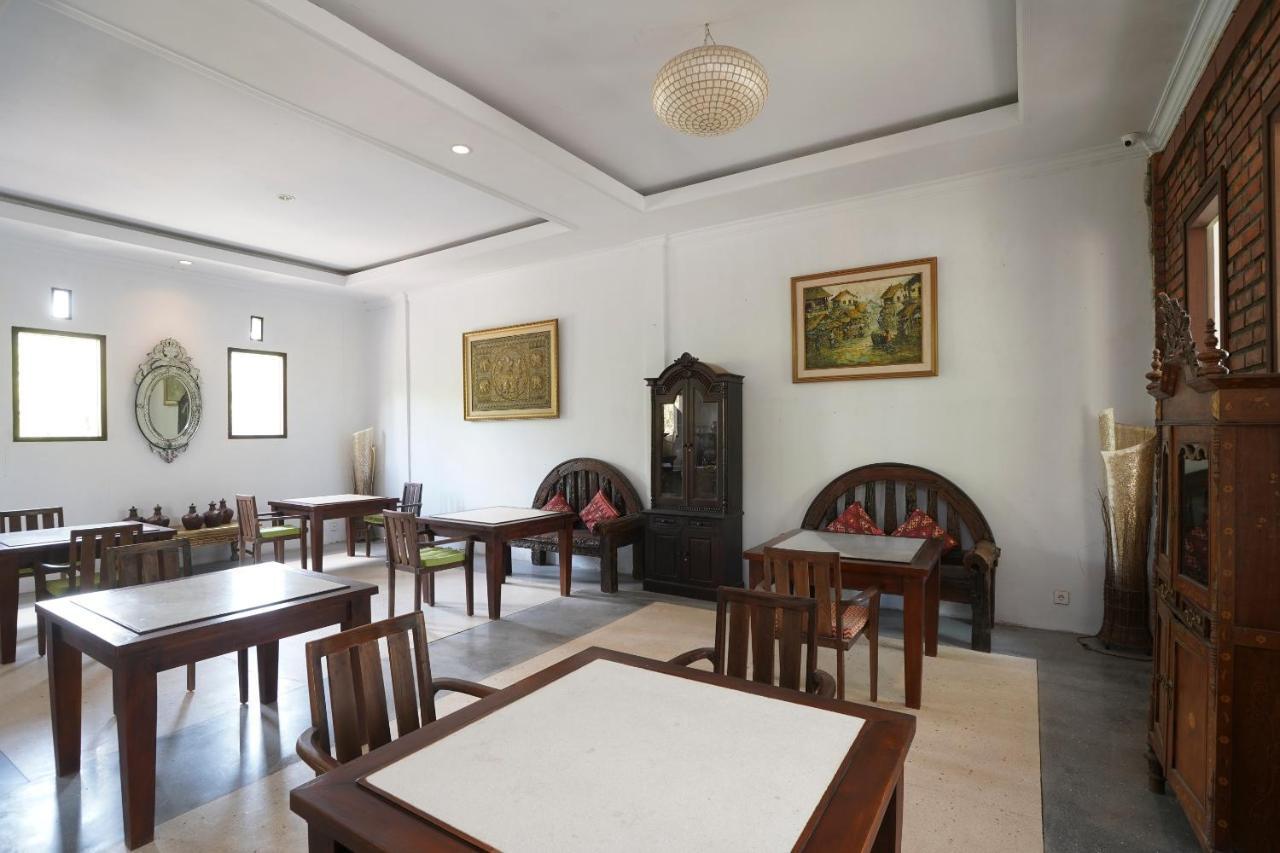 Oyo 1840 Kubu Ubud Hotel Kültér fotó